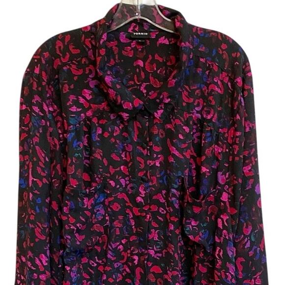 Torrid Women's Multicolor Cheetah Long Sleeve Button Up Blouse Top Plus size 6 - Picture 3 of 9